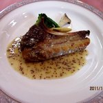 ベルクール - 仔羊の背肉のポワレ！(2011,11/05)