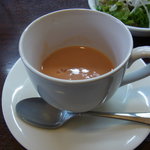 セットのトマトスープ