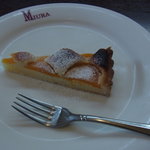 洋食 三浦亭 - ランチセット+400円でデザートとコーヒーが付きます。季節のタルト