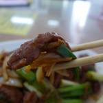 巷子内海鮮熱炒 - 客家料理の炒め物に似ています。