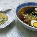 Ramemboriyumu - ラーメン＆半チャーハン　700円