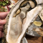 魚とワインはなたれThe Fishand Oysters - 