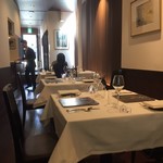 リナシメント - 店舗内観