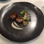 リナシメント - Main dish(ふくどめ小牧場より 幸福豚スペアリブロースト 冬野菜 根セロリピューレ)