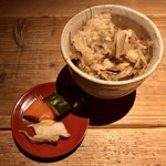 酒井商会 - ごぼうと揚げ穴子の土鍋ごはん