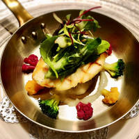 シャトー　ラ・パルム・ドール - 縞鰺のオリジナルフレンチドレッシングソース