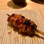 地葉 - 2019.1.  喉仏