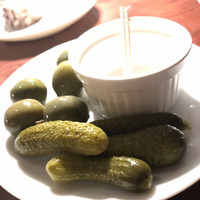 カルネジーオ イースト - 