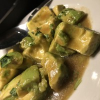 カルネジーオ イースト - 