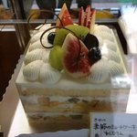 アンファン・ルミエール  - 