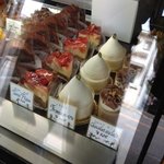 アンファン・ルミエール  - 