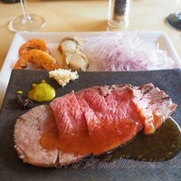 ブッフェアンドカフェ スロープサイドダイナー ザクロ - ローストビーフ旨し
