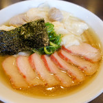 八雲 - 料理写真:ワンタン麺