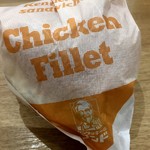 Kentakki Furaido Chikin - チキンフィレサンド390円パッケージ