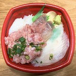 アストロ 丼丸 - どんまる丼