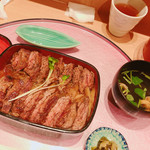 ビフテキ重・肉飯 ロマン亭 ルクア大阪店 - 