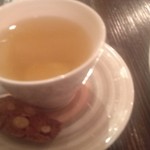 ズッペリア オステリア ピティリアーノ - ハーブティー