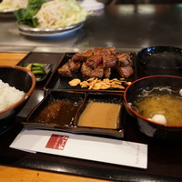 ステーキハウス あづま - 豪華ランチ