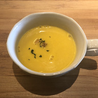 Bistro Sifflet - スープ
                    パンプキンかな？人参かな？
