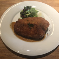 Bistro Sifflet - 豚ロースのカツレツ
                      大き〜い！！