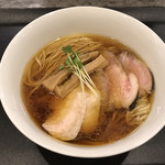 らぁ麺やまぐち - 鶏そばチャーシュートッピング