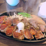 1ポンドのステーキハンバーグ タケル 西中島店 - カットフィレ