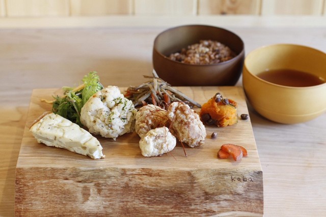 Organic Kitchen Chikyu （オーガニックキッチンチキュウ） - 西28