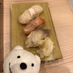Noren Zushi - 本日の貝3貫食べ比べ Today's Special 3 Shellfish Sushi at Kawasaki Yokocho Norenzushi, Kawasaki！♪☆(*^o^*)