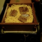 瓢亭 - 桃の節句に向けて "蒸し寿司"