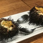 魚とワインはなたれThe Fishand Oysters - 