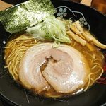 金澤濃厚豚骨ラーメン 神仙 - 濃厚豚骨醤油らーめん