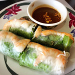 Pho Bistro 2 - 料理写真:海老の生春巻き