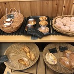 焼きたてパンの店 フレンド - 