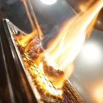 ホルモンと日本酒 ホルモン屋かねちゃん - 火柱〜〜〜〜