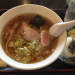 ラーメンきぶね - 料理写真: