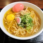 Puremiamu Ramen In Hachinohe - 金の鶏中華 味玉入り