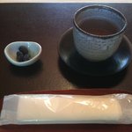 茶寮 宝泉 - 丹波のしぼり豆と番茶