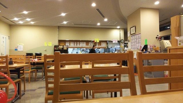 泉平 - 西大塚（食堂）の写真