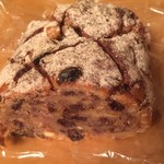 ラトリエ ドゥ プレジール - パン・オ・フリュイ　ルージュ