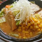 アベーテ - 信州辛みそラーメン  950円