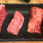 立喰い焼肉 治郎丸 - 