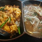 らーめん 江楽 - ミニニラ玉丼、味噌台湾ラーメンセット(税込950円)