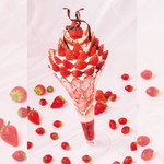 on the TOCHIGI Strawberry Tree Big Tochigi Strawberry Parfait (3 to 5 servings)