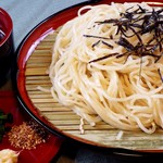 冷しざるラーメン（夏季限定）