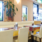 アジア料理 ラマ - テーブル_4名+2名+2名