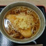 あすなろ亭 - きつねうどん450円ネギ抜き、セルフで天かす入れ