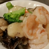 御膳房 六本木店 - 海老とブロッコリー炒め。