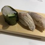 近江町市場寿し - 本日のおすすめ握り（1080円：税込）・・のどぐろ2貫、白海老1貫