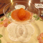 御影 ジュエンヌ - 赤ピーマンのムースとトマトのソース