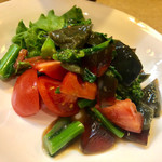 ゆたか - ピータンと菜の花・トマト炒め